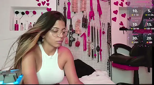 Snapshot of Megaan_Greey chatting on March 2025 01:37:02 AM Megaan Greey online show from March 2025 01:37:02 AM