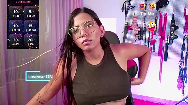 Snapshot of Megaan_Greey chatting on September 2025 07:38:01 PM Megaan Greey online show from September 2025 07:38:01 PM