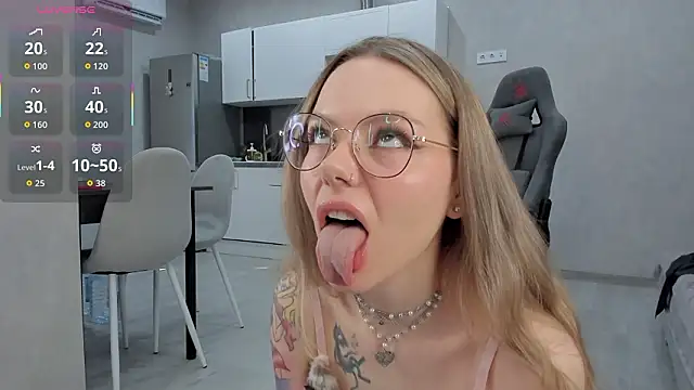 Marta May  online show from March 2026 11:05:02 AM