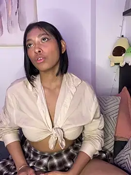 Isabella fasilier online show from February 2025 06:45:01 AM