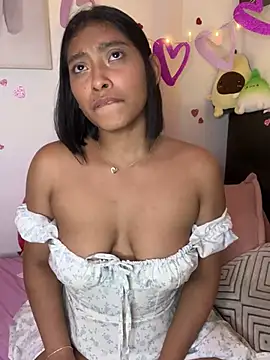 Isabella fasilier online show from February 2025 08:00:02 AM