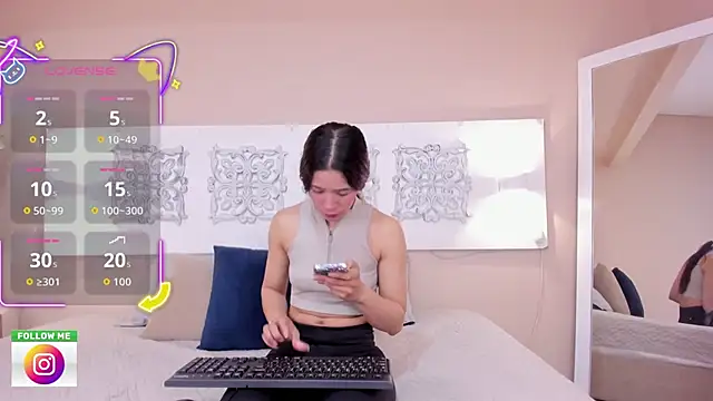 adelaa 11 online show from November 2025 01:32:01 PM