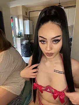 Snapshot of Gya_Rue chatting on February 2025 10:37:02 AM Gya Rue online show from February 2025 10:37:02 AM