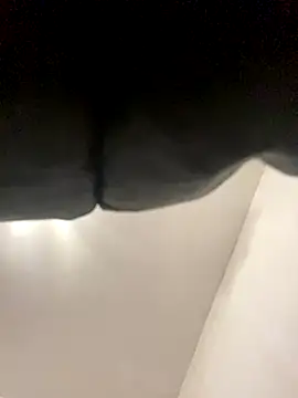 Snapshot of Gya_Rue chatting on November 2025 08:25:02 PM Gya Rue online show from November 2025 08:25:02 PM