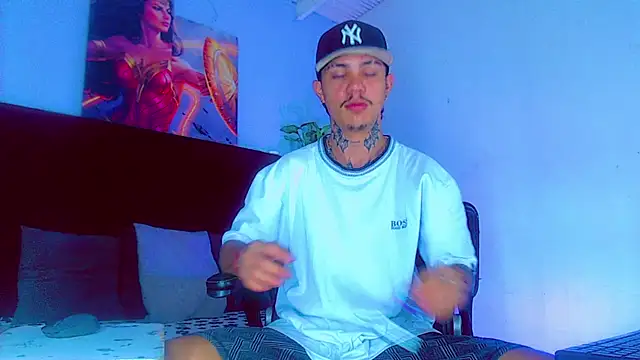 Snapshot of HannibalLester chatting on November 2025 04:47:01 AM HannibalLester online show from November 2025 04:47:01 AM