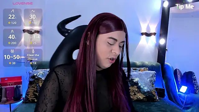 Emili Roux online show from April 2026 10:27:01 AM