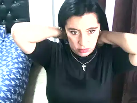 Snapshot of hailey85 chatting on December 2024 07:00:02 PM hailey85 online show from December 2024 07:00:02 PM