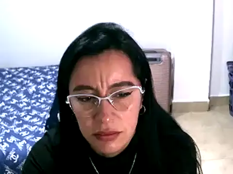 Snapshot of hailey85 chatting on January 2025 08:01:01 PM hailey85 online show from January 2025 08:01:01 PM