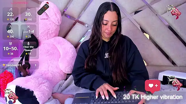 sadashi moon  online show from October 2025 02:11:01 AM