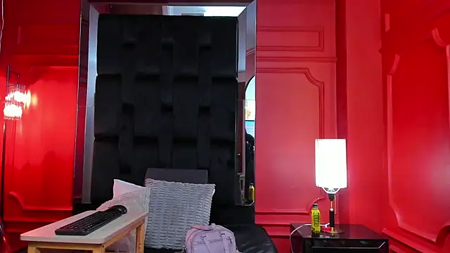 nathalie rossel online show from February 2025 07:03:02 PM