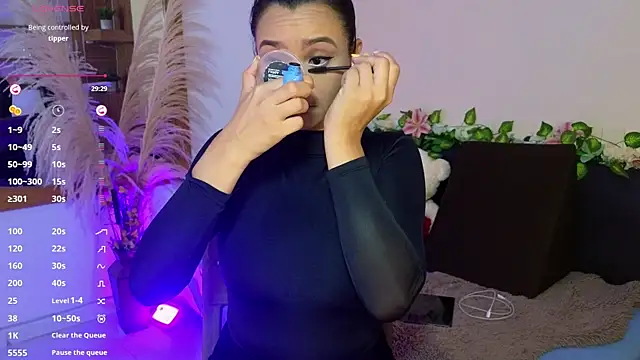 Hannah williams1 online show from September 2025 11:15:01 PM