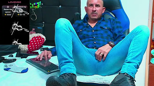 Yeol King online show from April 2026 05:51:01 PM