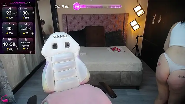 Naiara Sex  online show from December 2024 01:02:02 PM