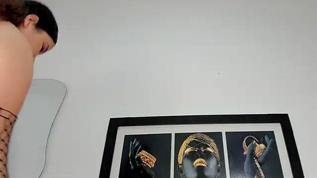 Snapshot of zoee_lovv chatting on November 2025 03:05:01 AM zoee lovv online show from November 2025 03:05:01 AM