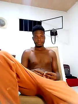 DalianHR33 online show from December 2024 03:40:02 AM