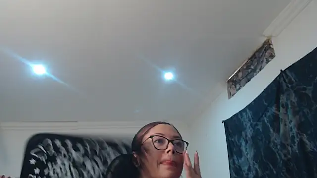 Madame Shein  online show from March 2026 08:42:01 PM