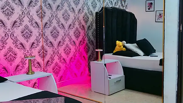 Derieri D online show from February 2026 07:45:01 PM