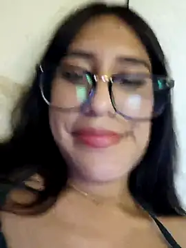 Snapshot of AleFantasy0001 chatting on February 2025 12:08:02 AM AleFantasy0001 online show from February 2025 12:08:02 AM