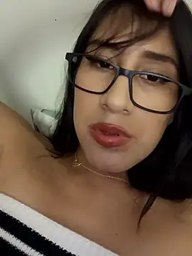 Snapshot of AleFantasy0001 chatting on March 2025 07:49:02 PM AleFantasy0001 online show from March 2025 07:49:02 PM