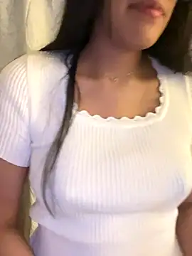 Snapshot of AleFantasy0001 chatting on September 2025 09:37:01 PM AleFantasy0001 online show from September 2025 09:37:01 PM