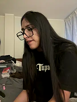 Snapshot of AleFantasy0001 chatting on October 2025 01:14:02 AM AleFantasy0001 online show from October 2025 01:14:02 AM