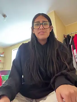 Snapshot of AleFantasy0001 chatting on October 2025 04:20:02 PM AleFantasy0001 online show from October 2025 04:20:02 PM