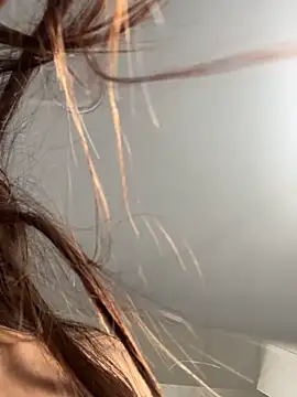 Snapshot of AleFantasy0001 chatting on December 2025 10:49:01 PM AleFantasy0001 online show from December 2025 10:49:01 PM