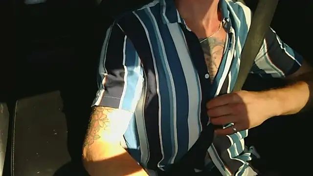 Snapshot of Slammyboy chatting on September 2025 10:55:02 PM Slammyboy online show from September 2025 10:55:02 PM