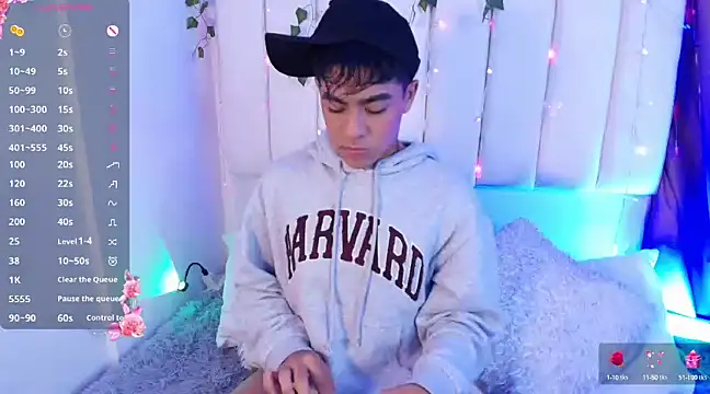 kiing azahell online show from January 2025 03:23:02 AM