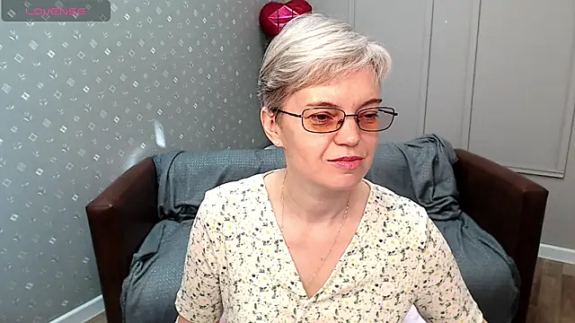 Cutie Erikaa1 online show from May 2026 03:48:01 AM