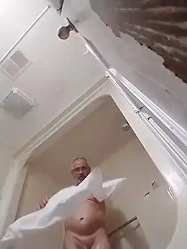 geilerschwanz64 online show from October 2025 04:57:02 PM