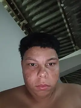 Snapshot of Bissexual3 chatting on May 2026 02:09:02 AM Bissexual3 online show from May 2026 02:09:02 AM