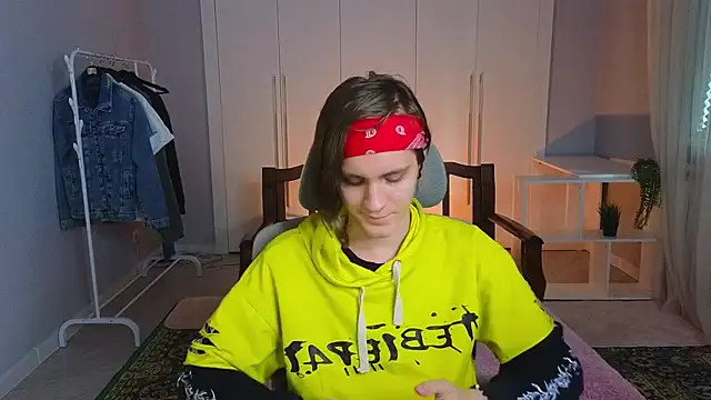 nikompell online show from March 2025 02:27:01 AM