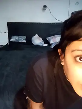 shishiii 11 online show from April 2026 06:19:01 AM