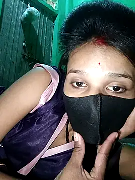 Hoty girl 143 online show from December 2025 04:28:02 AM