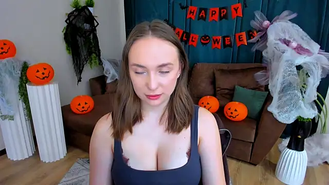 TrueReincarnation online show from October 2025 04:20:02 PM