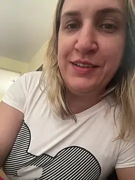 Bia sexynovaes online show from December 2025 06:26:02 PM