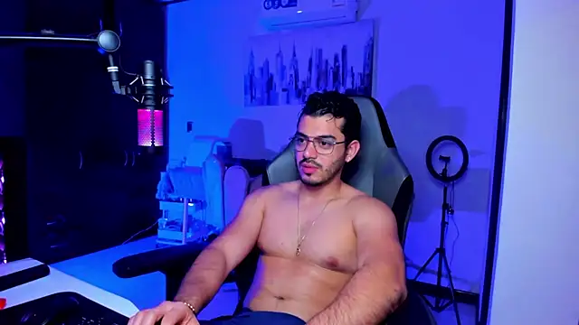 BrunoD31 online show from April 2026 04:21:01 AM