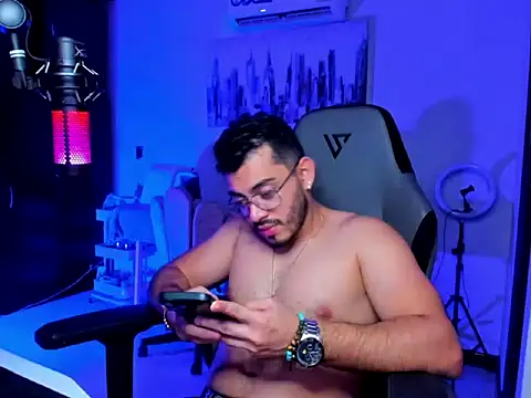 BrunoD31 online show from April 2026 03:42:01 AM