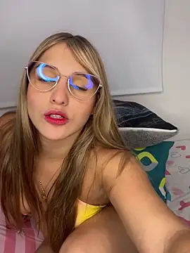 sophijenner online show from February 2025 07:29:02 AM