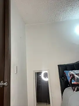 sophijenner online show from February 2025 04:58:02 AM