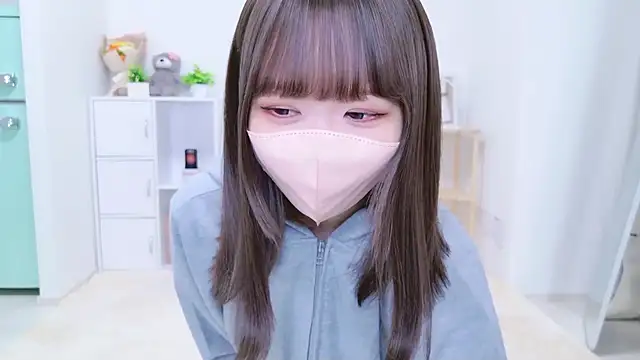 328 mitsuha online show from October 2025 12:17:01 PM