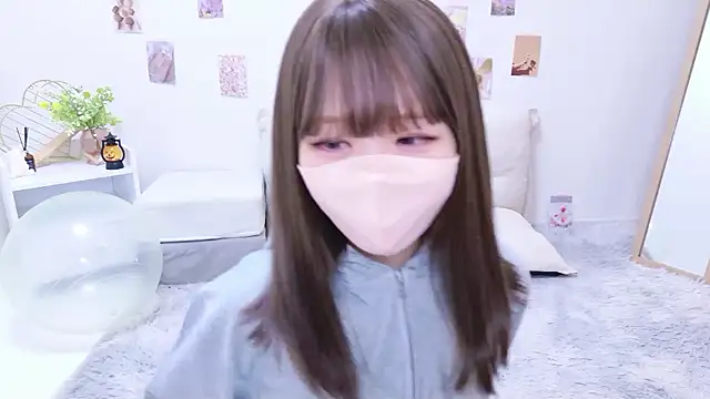 328 mitsuha online show from November 2025 01:00:02 PM