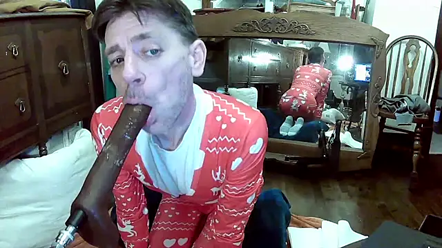 MaxJr8008 online show from December 2025 08:45:01 AM