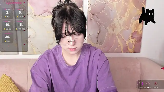 fiamoory online show from February 2026 02:16:02 PM