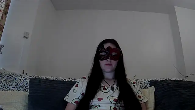 LexiSnowUK online show from December 2025 10:02:02 AM