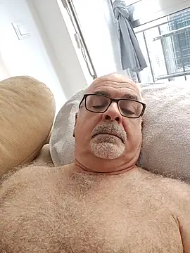 Satiro Sevilla online show from November 2025 03:22:01 PM