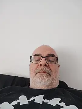 Satiro Sevilla online show from February 2026 02:44:02 PM