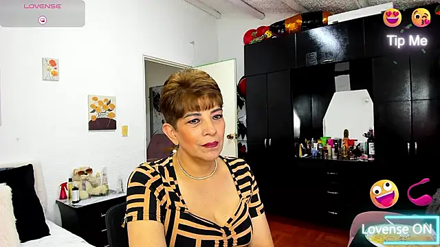 Angelina Stone 65 online show from February 2026 08:19:02 PM