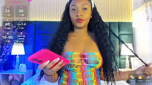 NaomyBaez online show from December 2024 12:27:01 PM